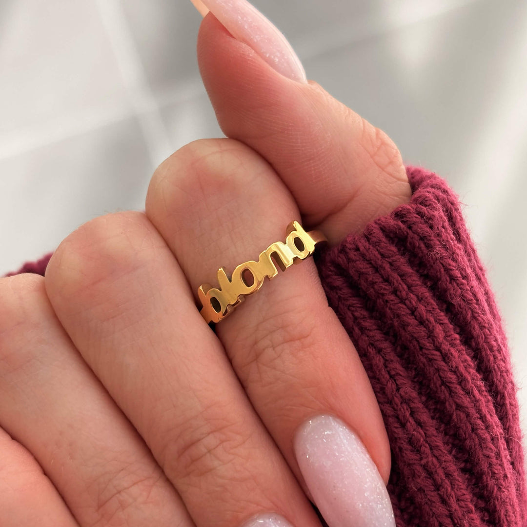 Blond ring