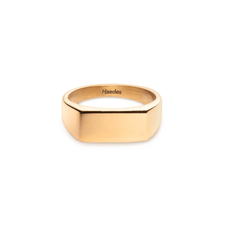 Signet ring
